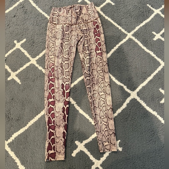 Onzie Viper Snake Print Leggings - Picture 1 of 5